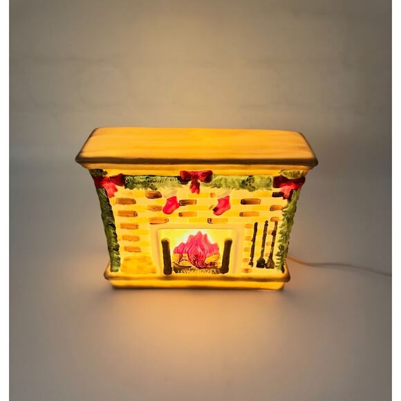 Vintage Ceramic Light-Up Fireplace Mantle Christmas Village House Decoration - Picture 14 of 14